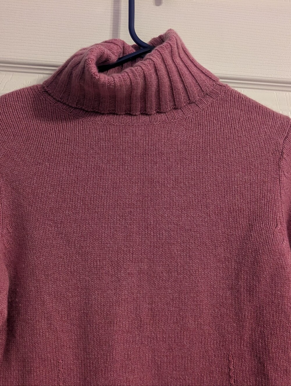 Ann Taylor Pink 100% Cashmere Knit Turtleneck Sweater Medium Womens Classic Soft